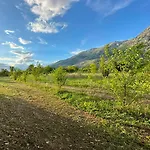 Luxury tent Glamping & Luna Azzurra Sulmona