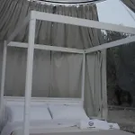 Luxury tent Glamping & Luna Azzurra Sulmona